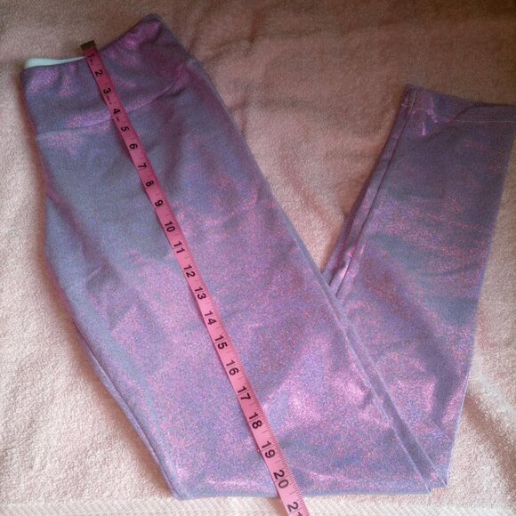 Pink Shiny Leggings Sz M - Picture 1 of 9